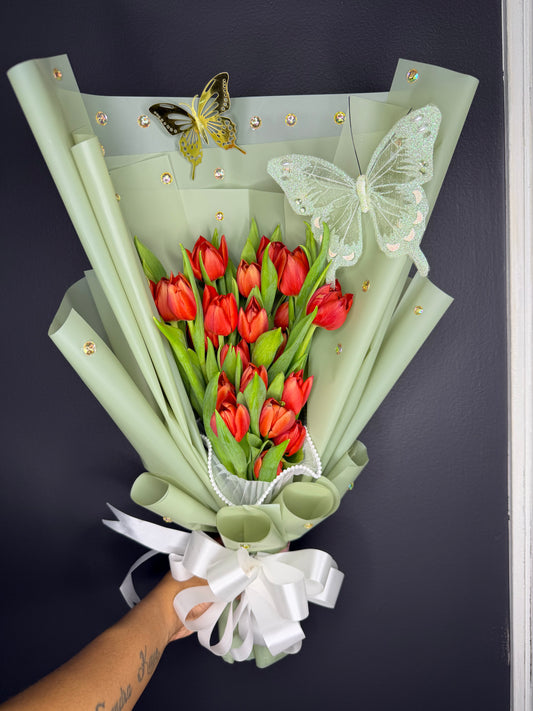 Tulip Wrap Bouquet